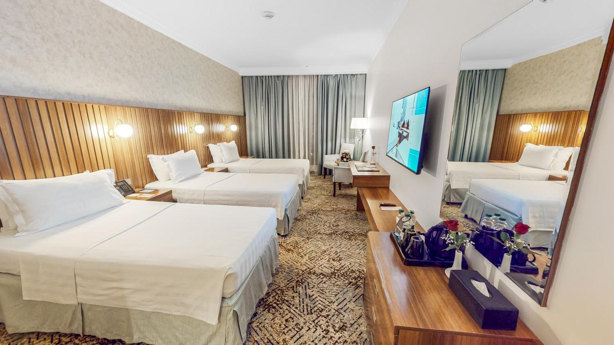 Mias Al Madina Hotel 4*